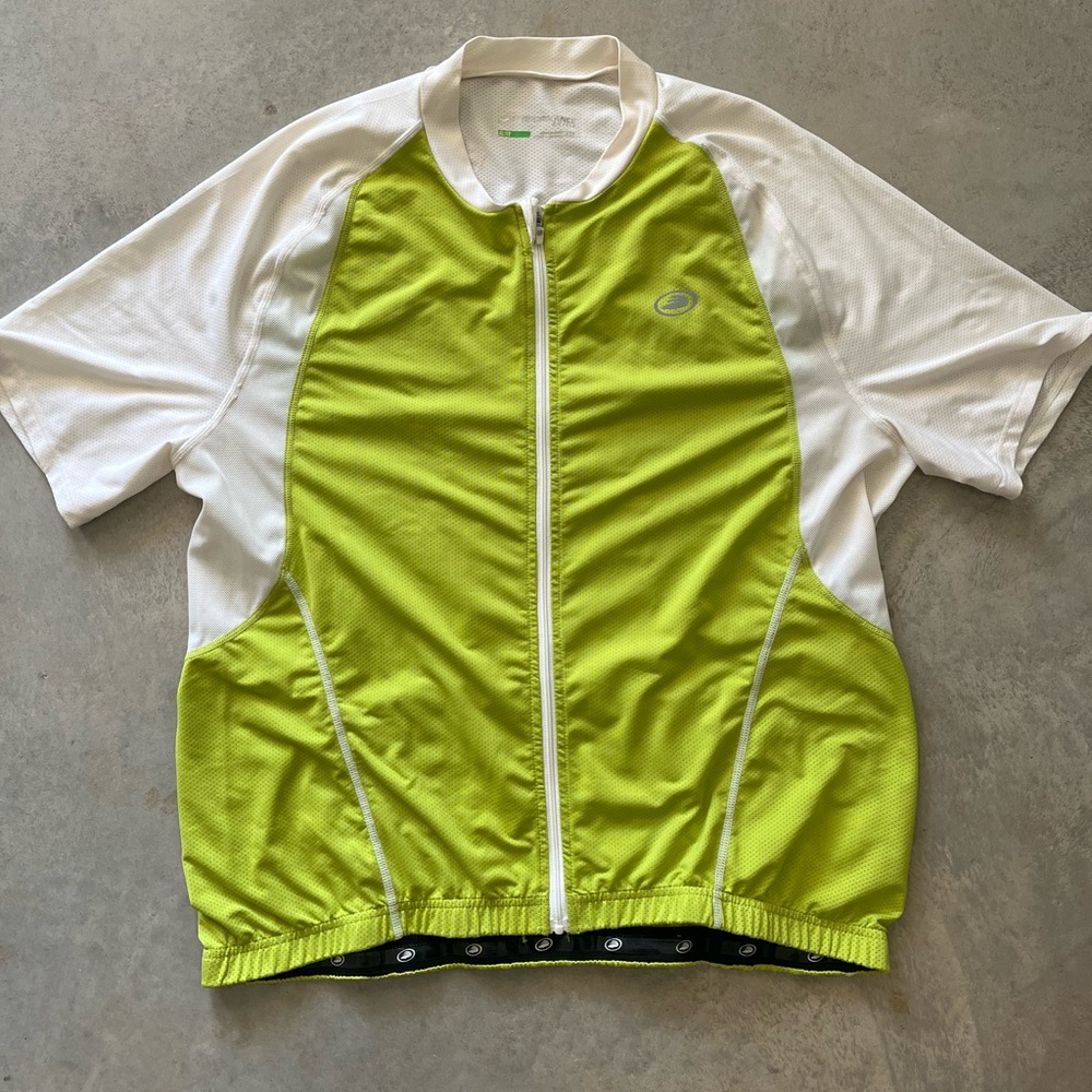 Womens Proformance cycling shirt size XL in green and cream